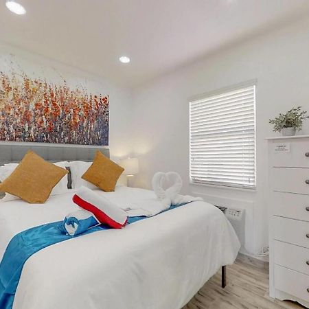 Chick & Fashionable 1 Bedroom Apt Beach Unit # 4 Hollywood Exterior photo